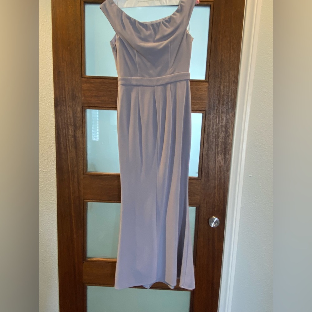 Beautiful Lulu’s dusty lavender dress.